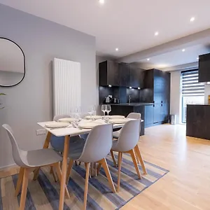 Сasa de vacaciones Luxurious Hackney Near Train Station, Londres